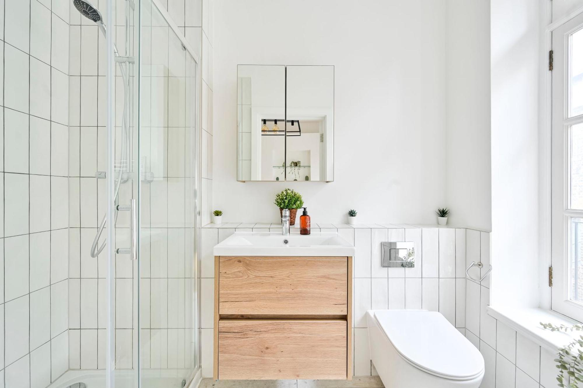 Amazing 3 Bed Apartment Great Portland Street Лондон Экстерьер фото